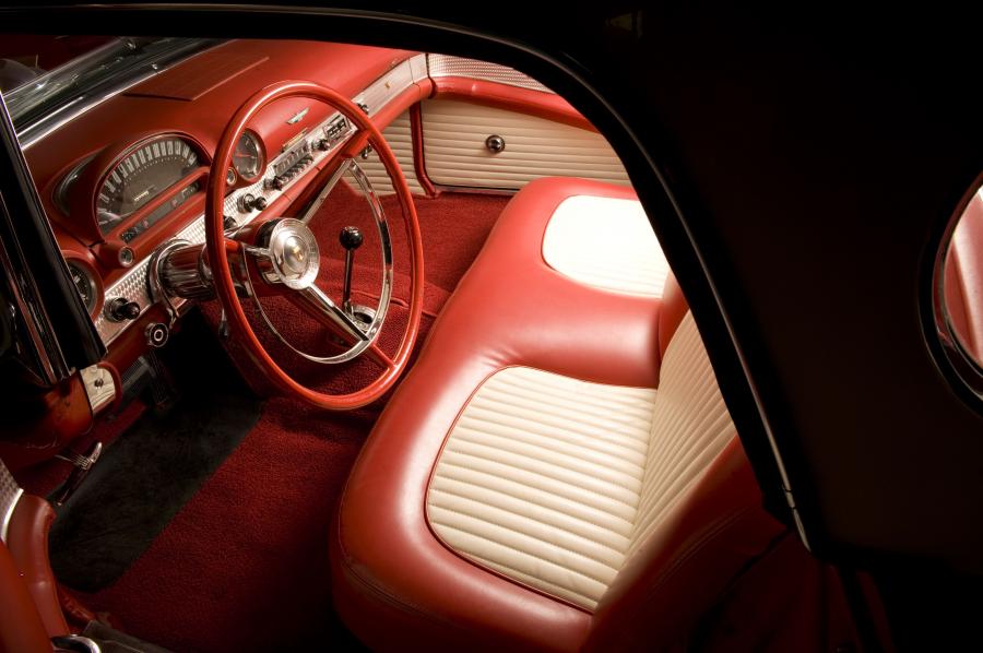  Ford Thunderbird 1956 года  (фото 21 из 56)